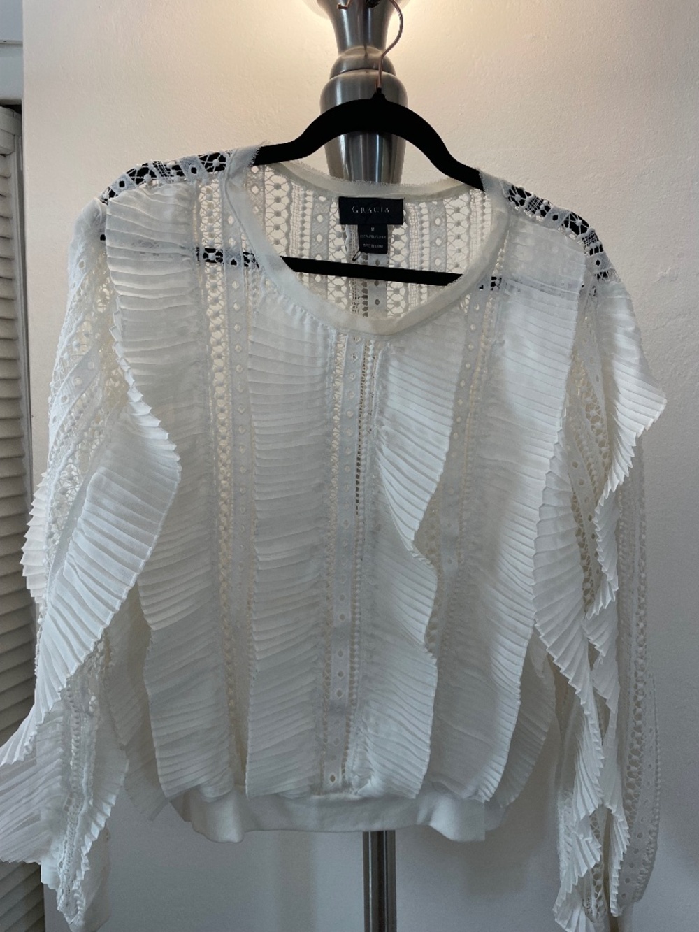 Gracia lace blouse
